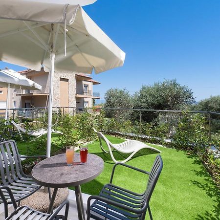 Albatros Beach House Лименас Екстериор снимка