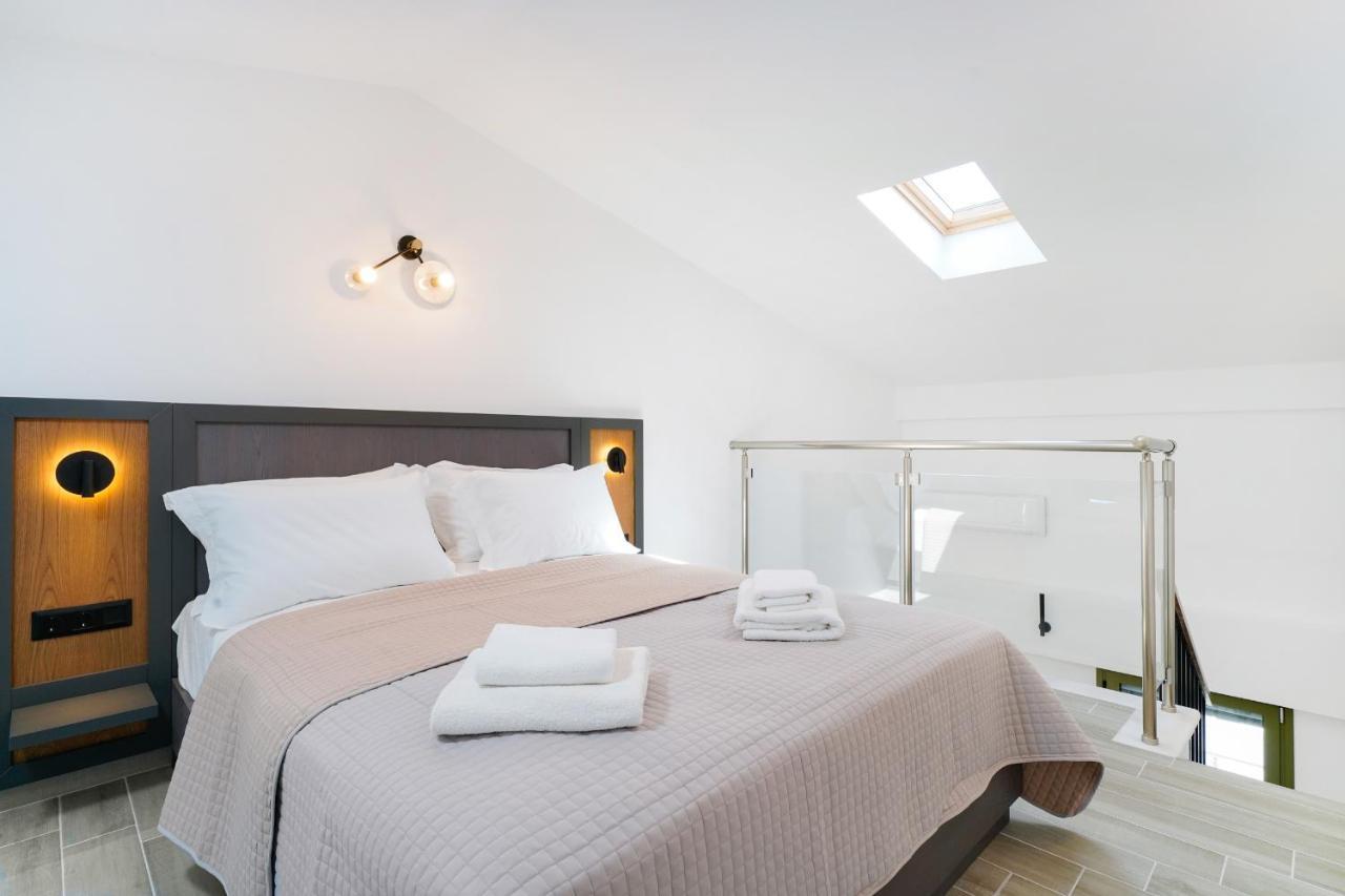 Albatros Beach House Лименас Екстериор снимка