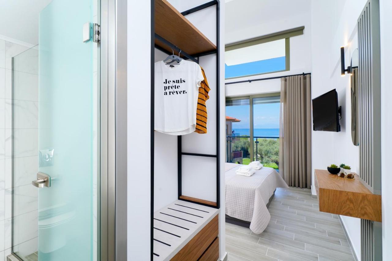 Albatros Beach House Лименас Екстериор снимка