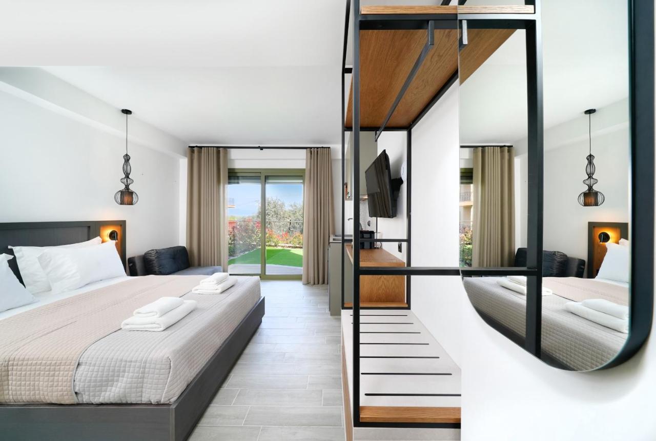 Albatros Beach House Лименас Екстериор снимка